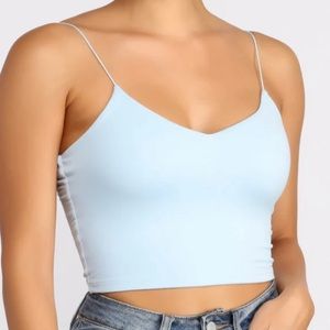 Brand - Windsor Bungee Strap Basic Crop Top
Size - Large
